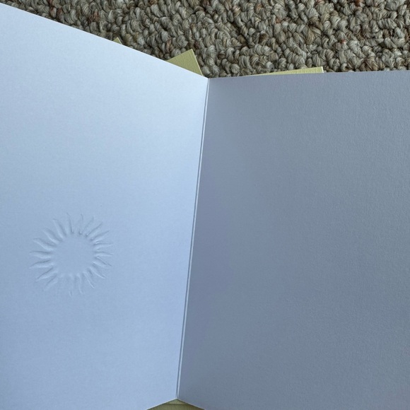 10pc Generic Greeting Card Set w/ Envelopes - Textured Yellow Card Stock - Blank - Picture 5 of 5